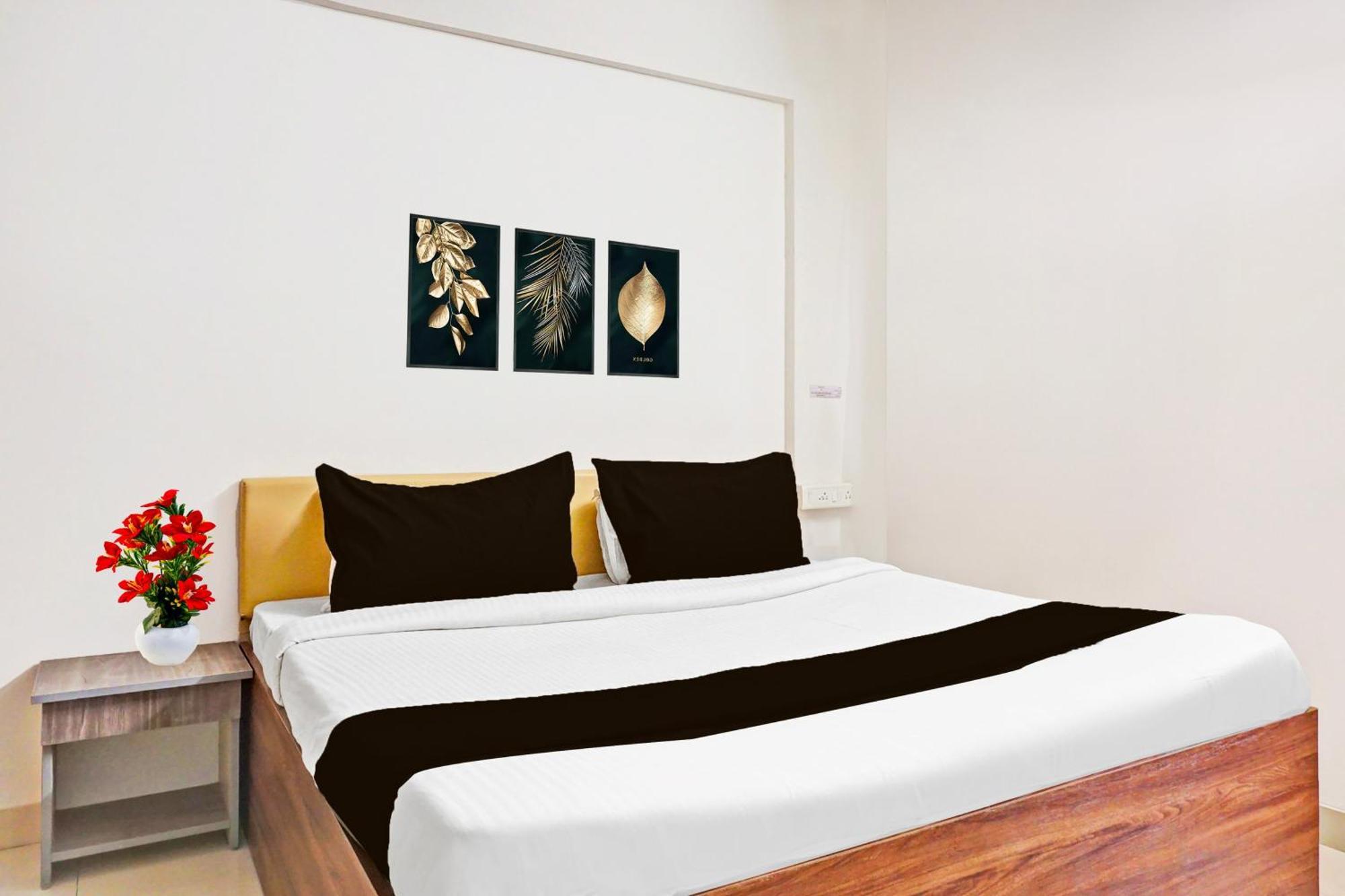 Super Collection O Baner Formerly Seven Hills Dapuri Bagian luar foto